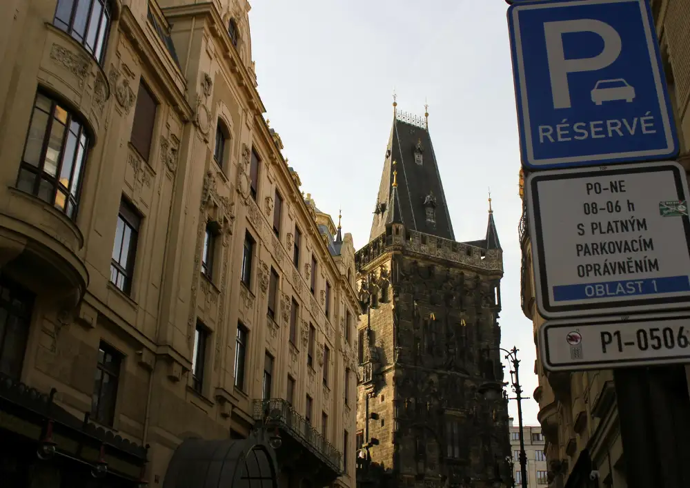 Mit dem Auto nach Prag – Ein umfassender Reiseführer für Autofahrer